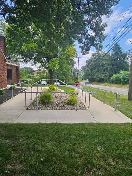 More Photos Of 1272 Dutilh Rd, Cranberry Township Office Residential For Sale