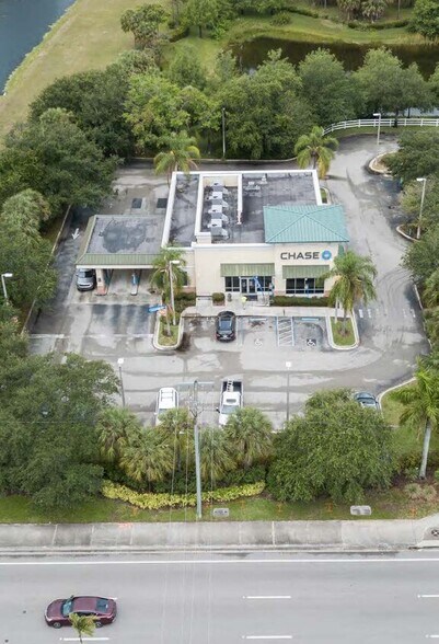 More Photos Of 4931 S Military Trl, Green Acres Bank For Sale