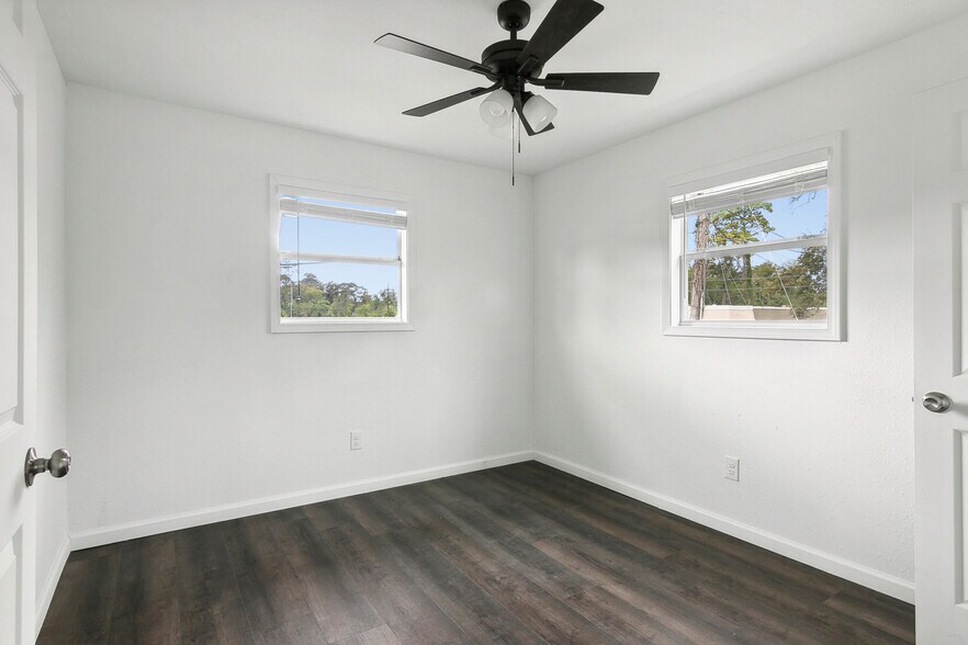 More Photos Of 2575 Primrose St, Beaumont Apartments For Sale