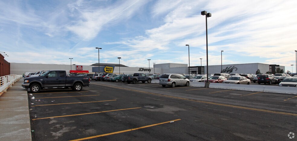 More Photos Of 1 Walden Galleria, Buffalo General Retail For Lease