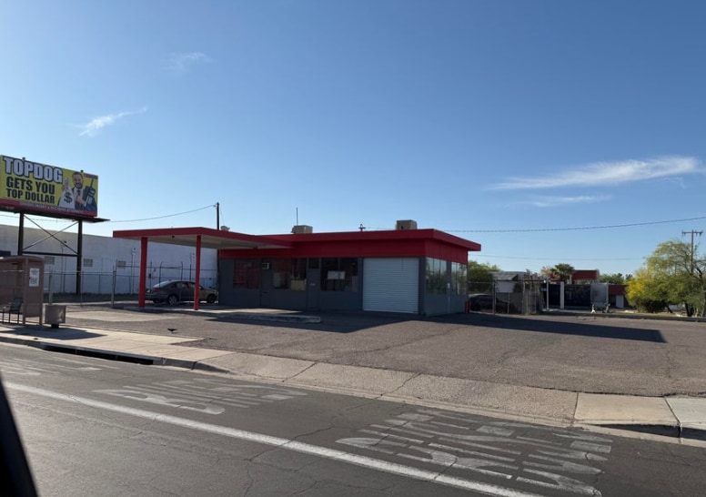More Photos Of 649 W Hatcher Rd, Phoenix General Retail For Lease
