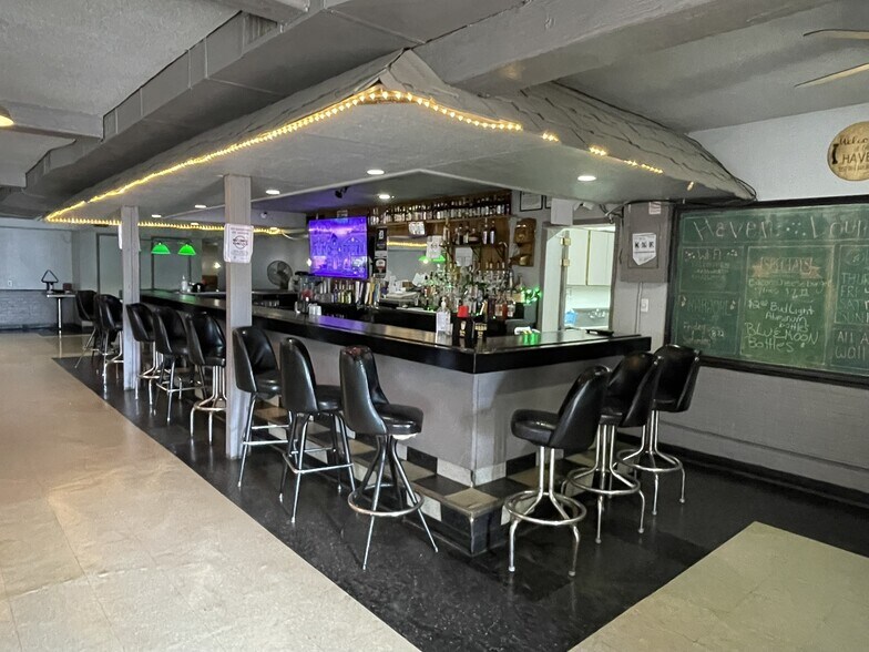 More Photos Of 12550 Airport Hwy, Swanton Bar For Sale