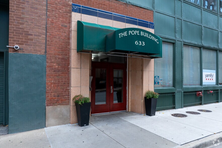 More Photos Of 633 S Plymouth Ct, Chicago Apartments For Sale