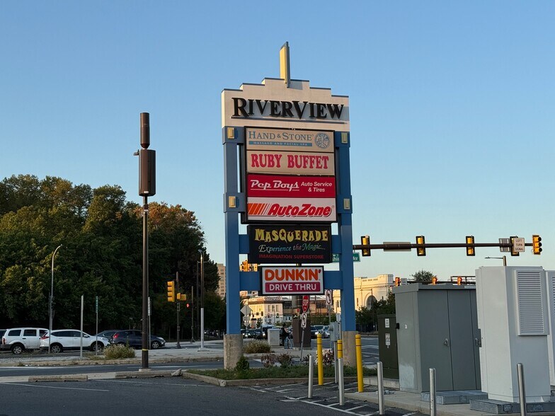 More Photos Of , Philadelphia General Retail For Sale
