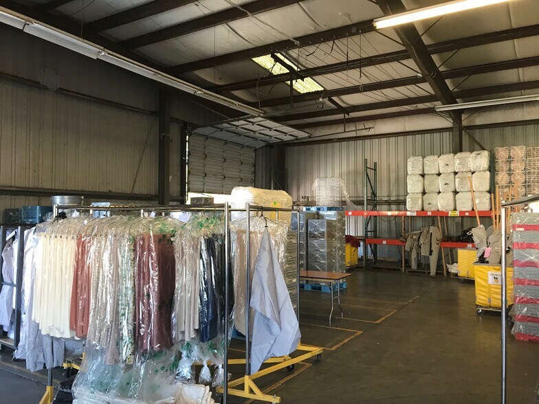 More Photos Of 30-36 Mill St, Healdsburg Warehouse For Lease