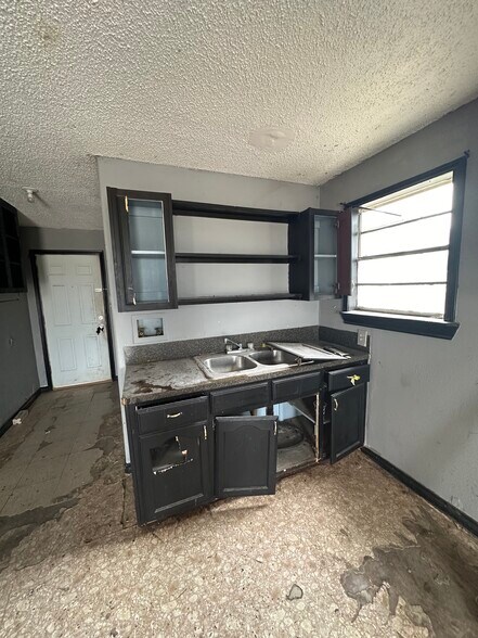 More Photos Of 4329 N Flores St, Edinburg Apartments For Sale