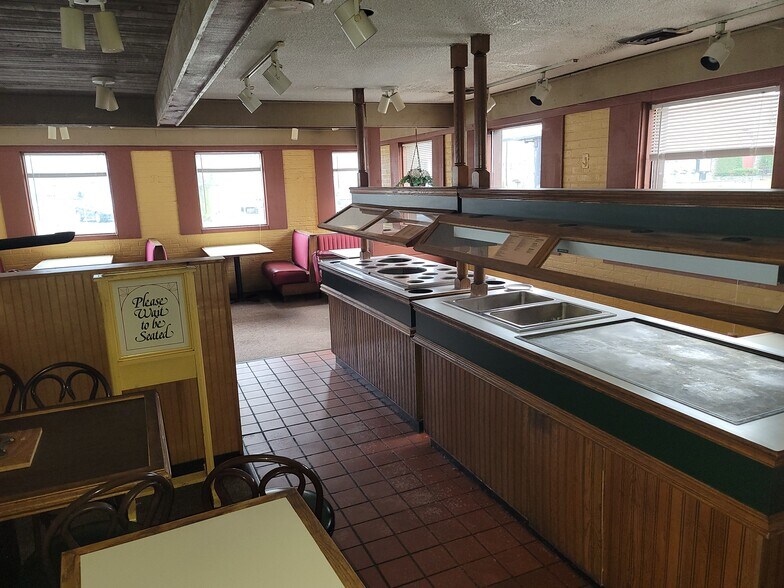 More Photos Of 207 E Main St, Endicott Restaurant For Sale