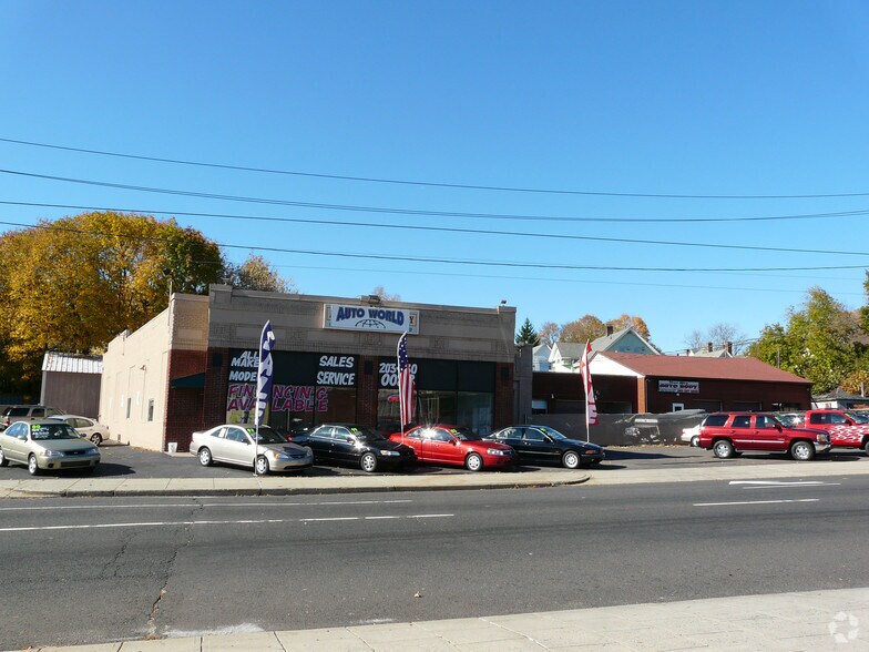 More Photos Of 65-75 Cook Ave, Meriden Auto Repair For Sale