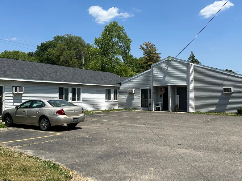 More Photos Of 4601 S Martin Luther King Jr Blvd, Lansing Apartments For Sale