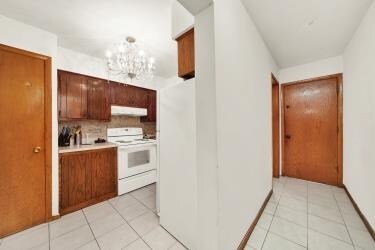 More Photos Of 6430 W 64th Pl, Chicago Apartments For Sale