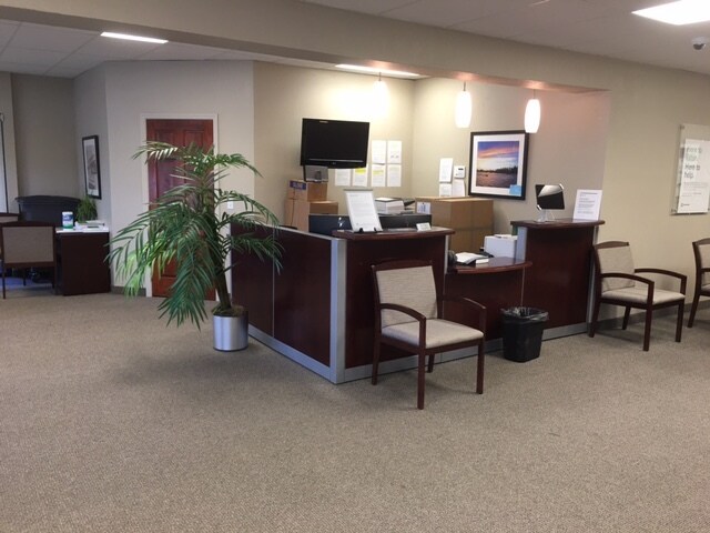 More Photos Of 505 Beachland Blvd, Vero Beach Office For Lease