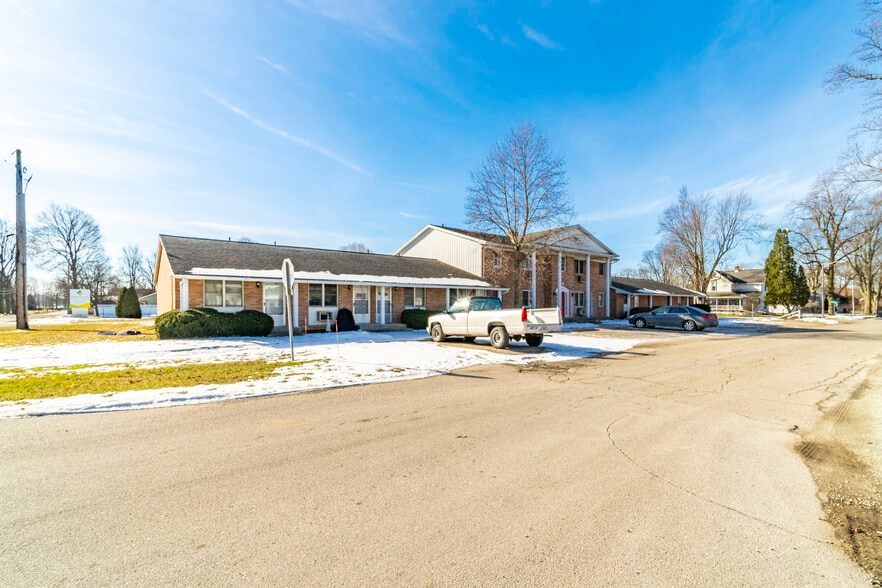 More Photos Of 19022 4th St, New Paris Apartments For Sale