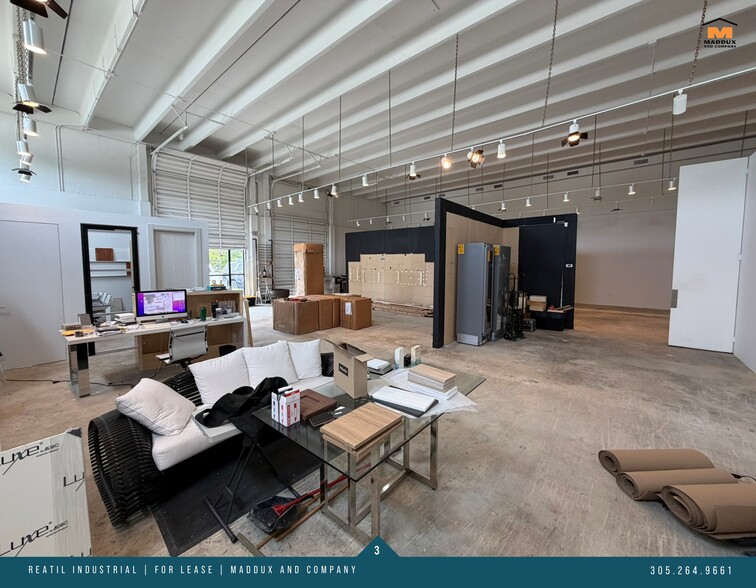 More Photos Of 7201 SW 42nd St, Miami Warehouse For Lease