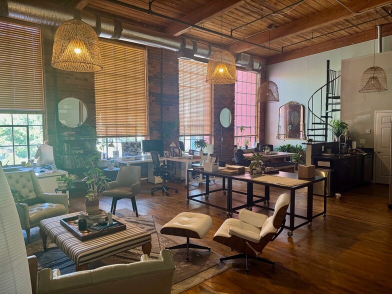 More Photos Of 2108 South Blvd, Charlotte Loft Creative Space For Sale