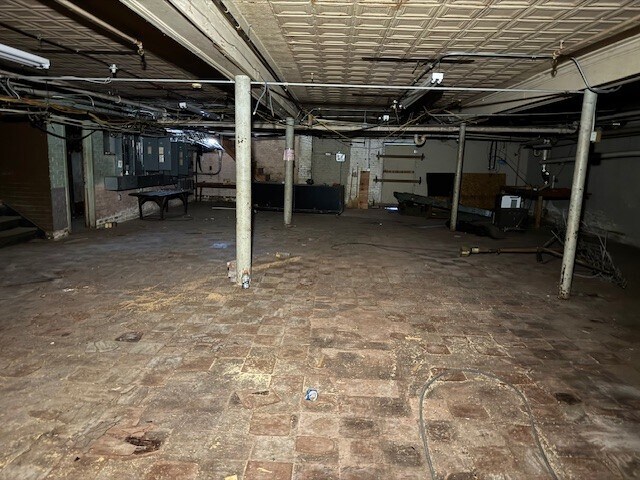 More Photos Of 308 E Main St, Hogansville Storefront For Sale