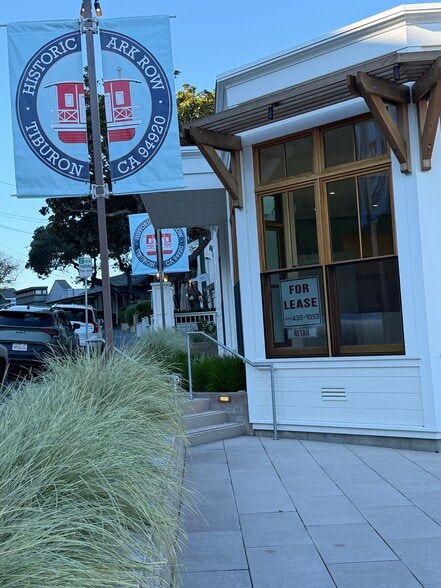 More Photos Of 70 Main St, Belvedere Tiburon General Retail For Lease