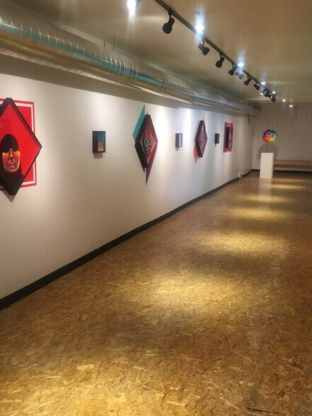 More Photos Of 2400 Curtis St, Denver Light Manufacturing For Lease