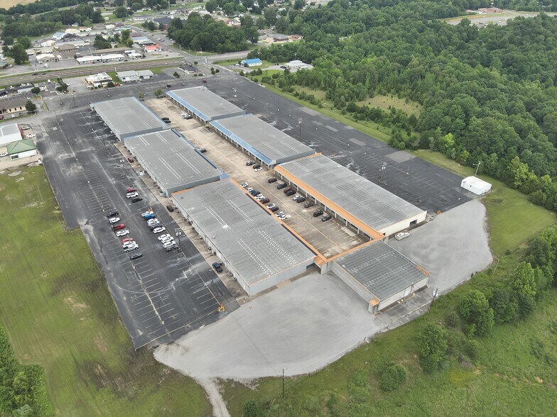 More Photos Of , Eddyville General Retail For Sale