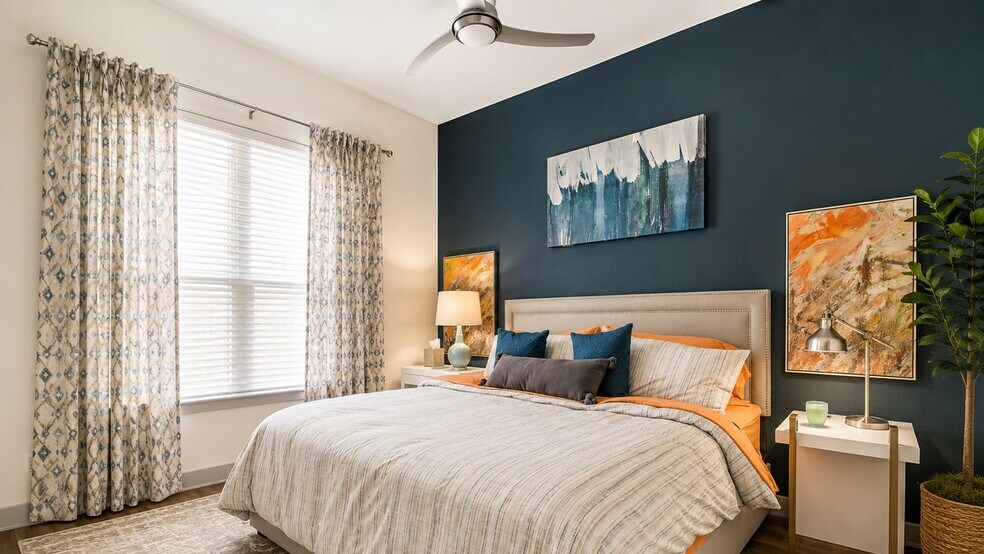 More Photos Of 660 Yorktown St, Dallas Apartments For Sale
