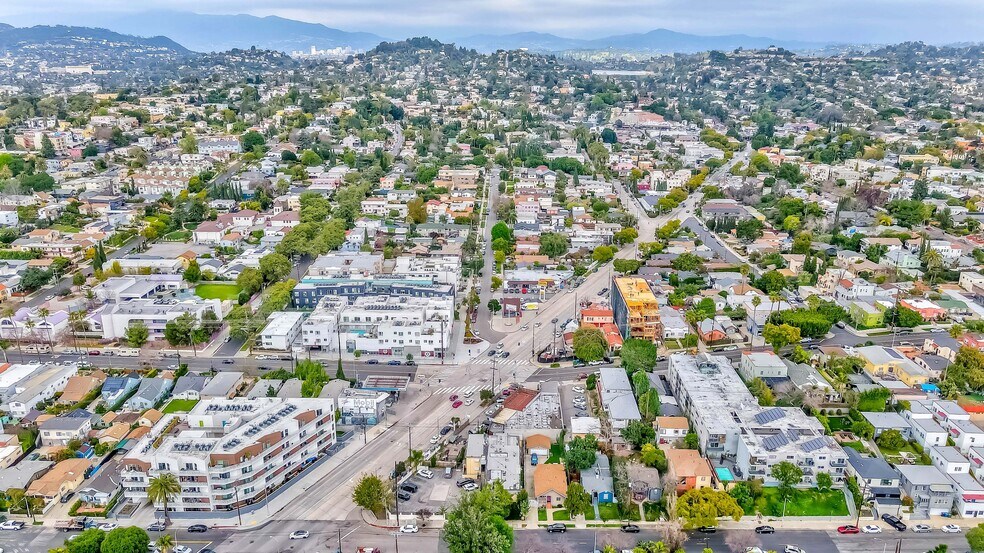 More Photos Of 520 Silver Lake Blvd, Los Angeles Auto Repair For Sale