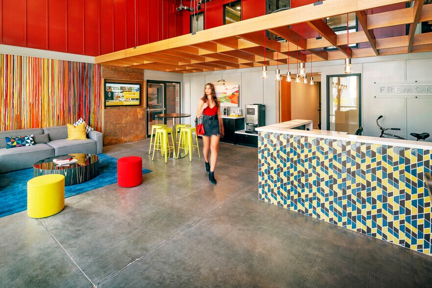 More Photos Of 901 E Fremont St, Las Vegas Coworking Space