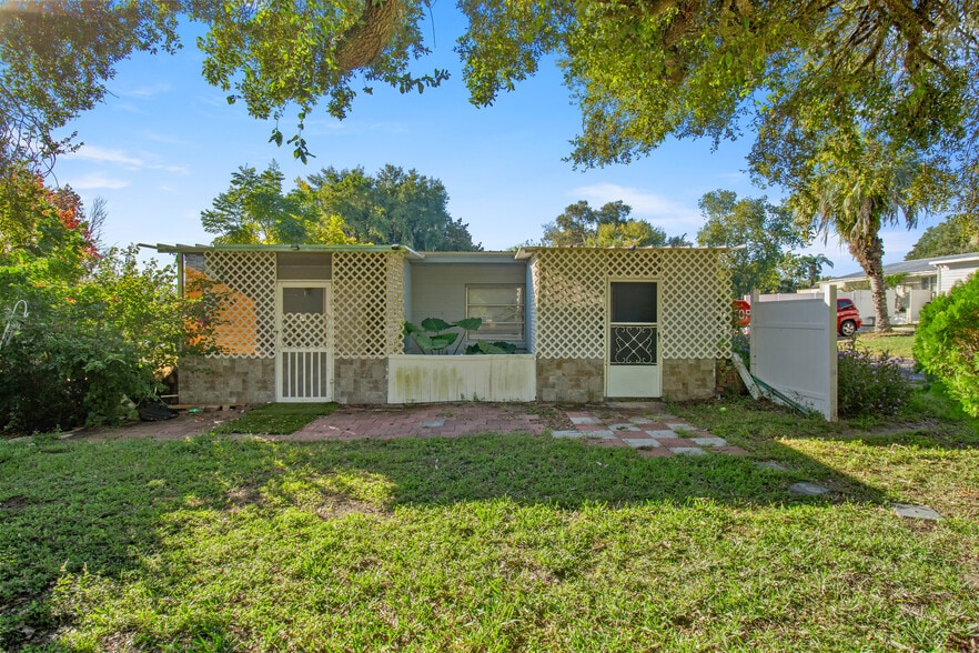 More Photos Of 6808 Lake Griffin Rd, Lady Lake Hotel For Sale