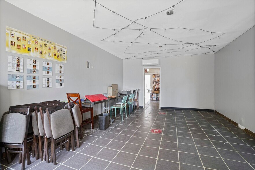 More Photos Of 76 Bushwick Ave, Brooklyn Restaurant For Lease