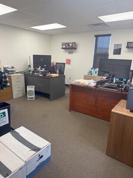 More Photos Of 4621 Domain Dr, Menomonie Manufacturing For Lease