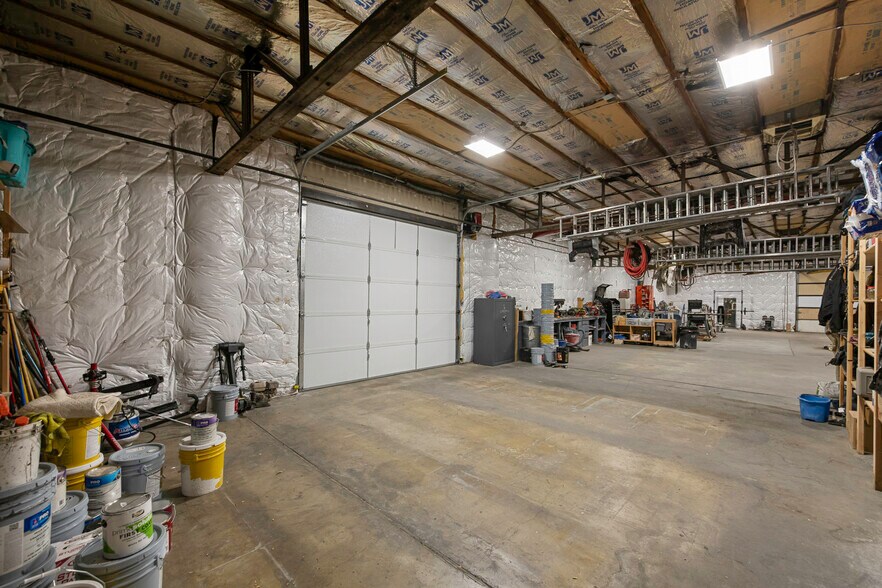 More Photos Of 327 E 3300 S, Salt Lake City Auto Repair For Sale