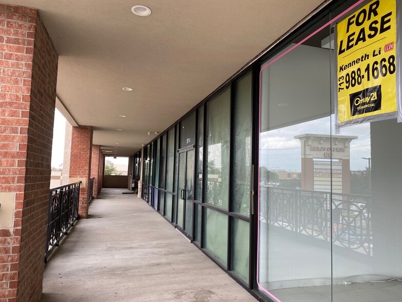 More Photos Of 9889 Bellaire Blvd, Houston Unknown For Lease