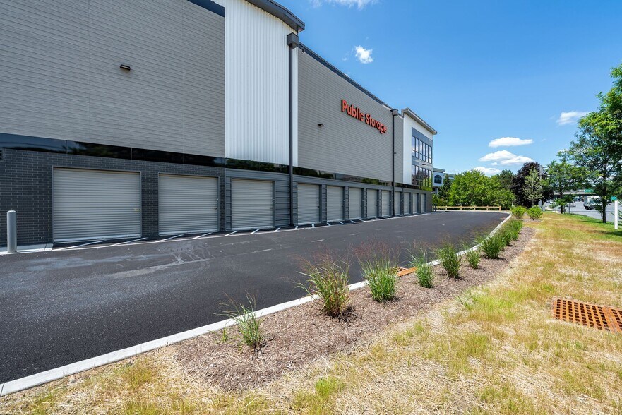 More Photos Of 75 S State Rt 17, Paramus Self Storage For Sale