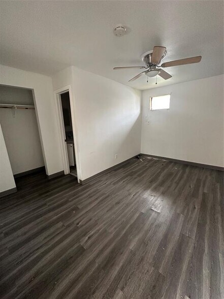 More Photos Of 7930 Ritz St, Houston Apartments For Sale