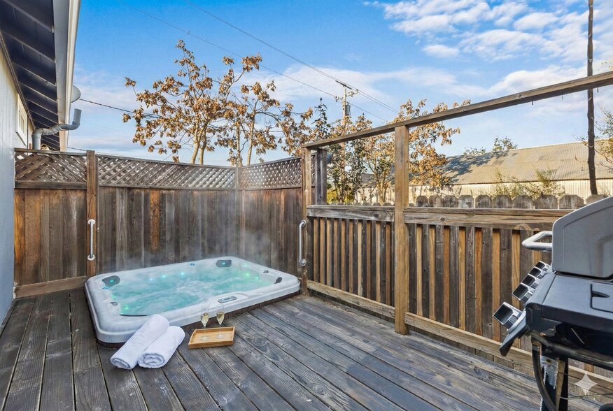 More Photos Of 75 Highway 128, Geyserville Multifamily For Sale