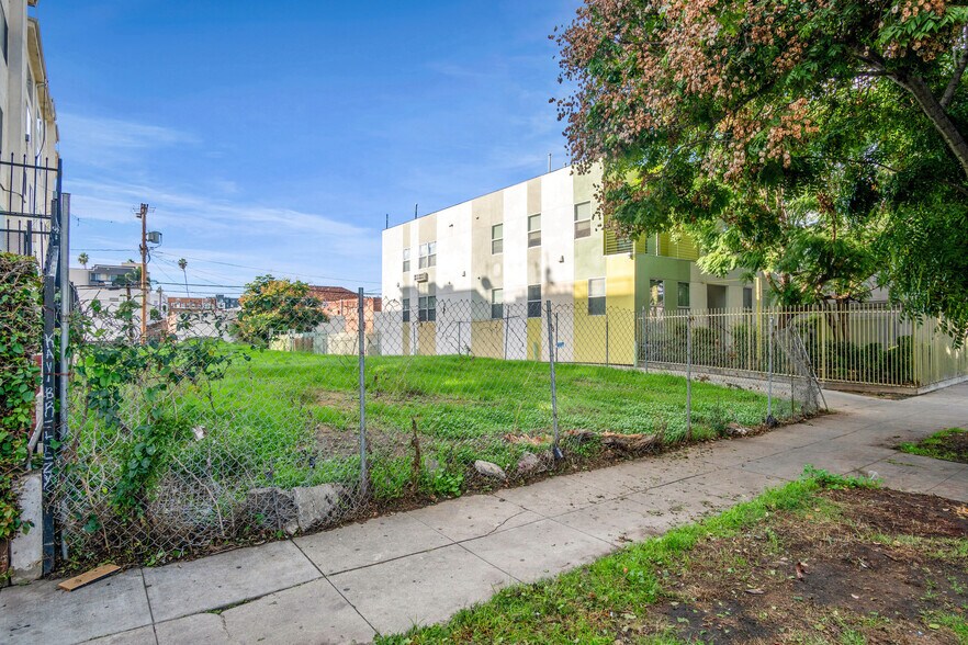 More Photos Of 311 S Berendo St, Los Angeles Land For Sale