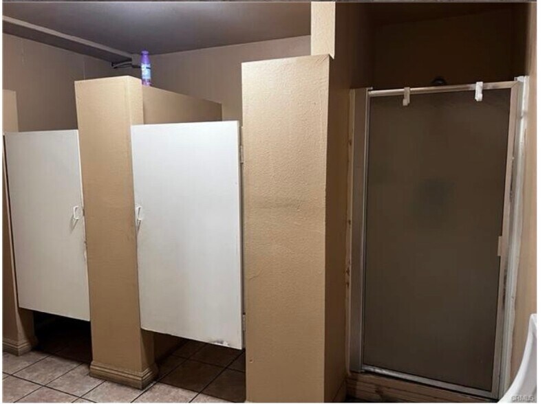 More Photos Of 1401 S Santa Fe Ave, Compton Warehouse For Sale