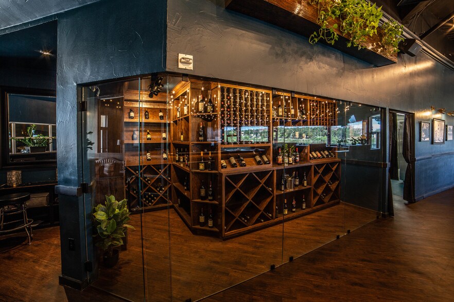 More Photos Of 3350 Unicorn Lake Blvd, Denton Restaurant For Lease