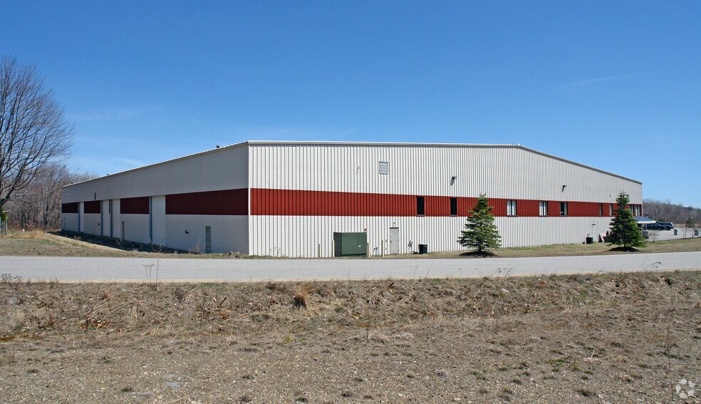 More Photos Of 6 Airfield Dr, Rye Distribution For Sale