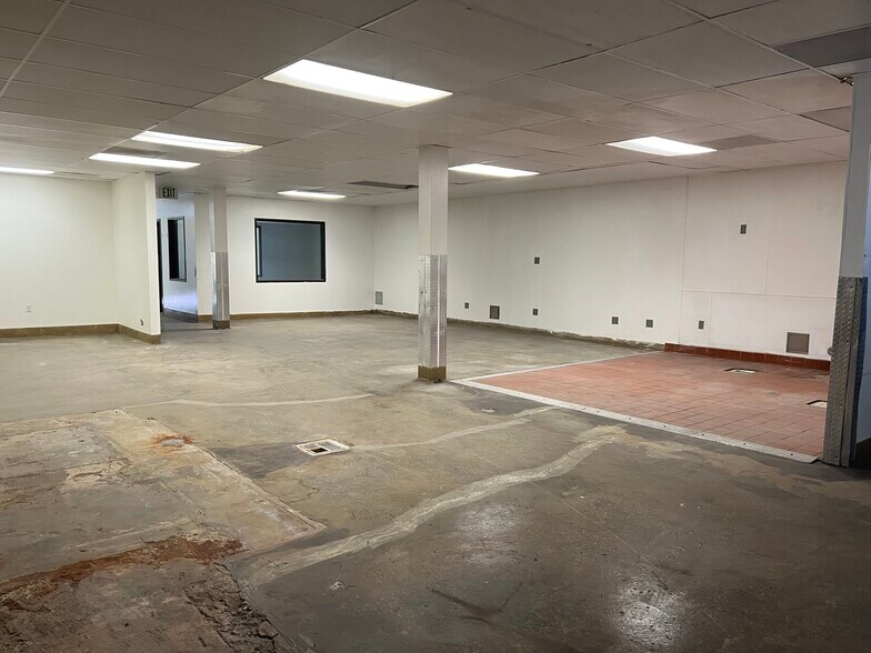 More Photos Of 3360 Flair Dr, El Monte Unknown For Lease