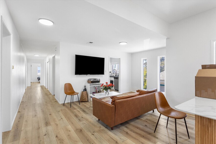 More Photos Of 2360 Ellsworth St, Berkeley Apartments For Sale