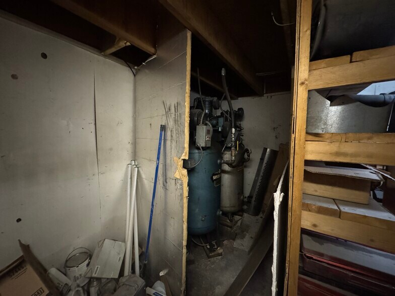 More Photos Of 50 Dalley Rd, Riverton Warehouse For Sale