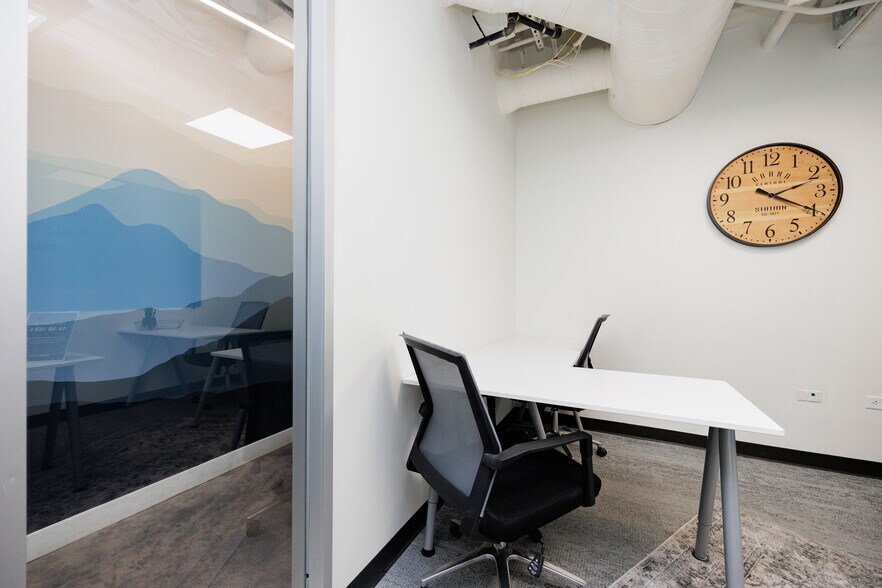 More Photos Of 1495 Canyon Blvd, Boulder Coworking Space