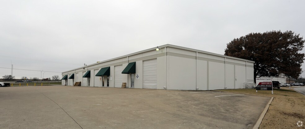 More Photos Of 7436 Tower St, Fort Worth Manufacturing For Sale