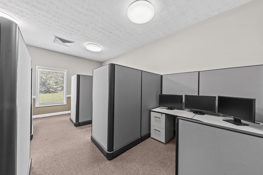 More Photos Of 4440 Tuck Rd, Loganville Research And Development For Sale