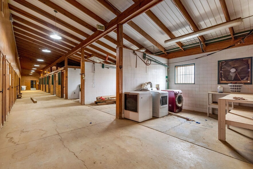 More Photos Of 12298 Croton Rd, Croton Specialty For Sale