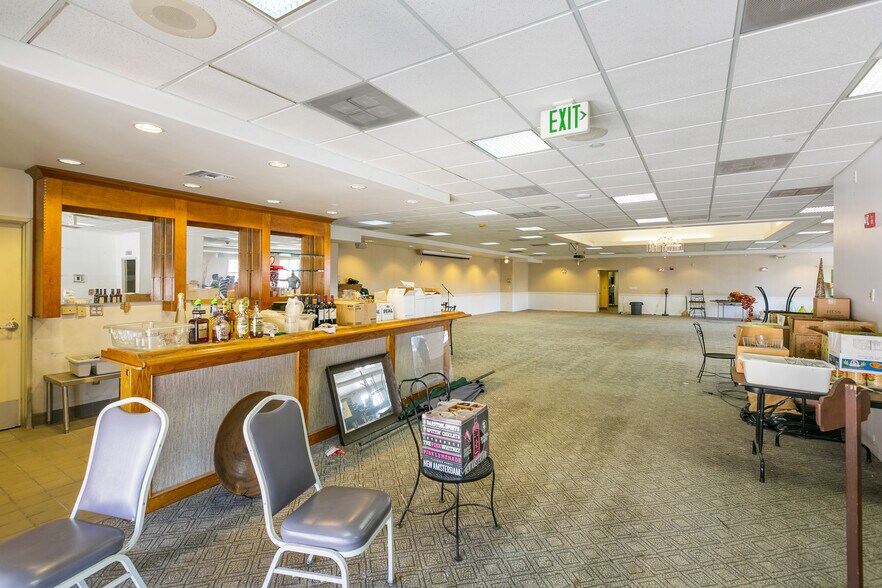 More Photos Of 534 S Myrtle Ave, Monrovia Restaurant For Lease