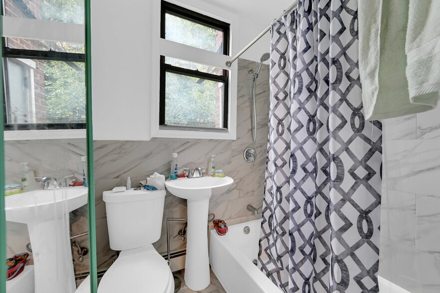 More Photos Of 33-35 Tuckahoe Rd, Yonkers Apartments For Lease