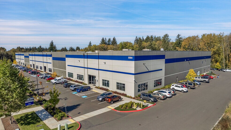 More Photos Of 5504 S 11th St, Ridgefield Distribution For Lease