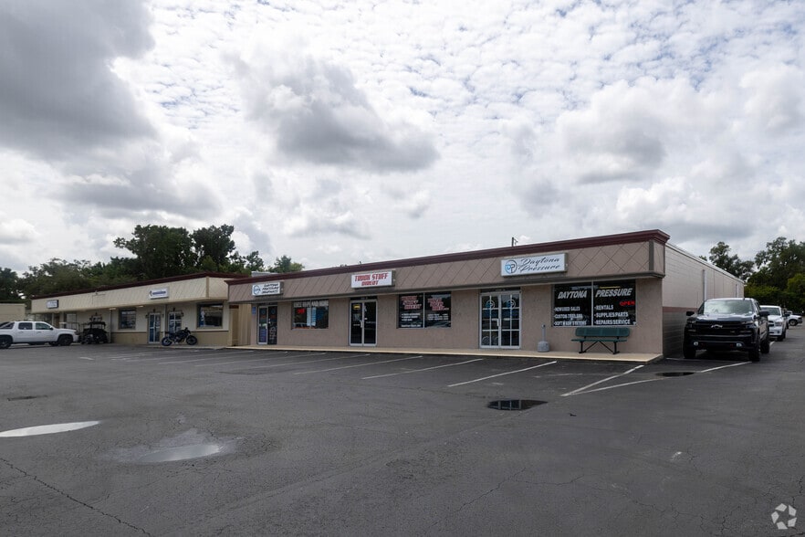 More Photos Of 2800 S Nova Rd, Daytona Beach Unknown For Lease