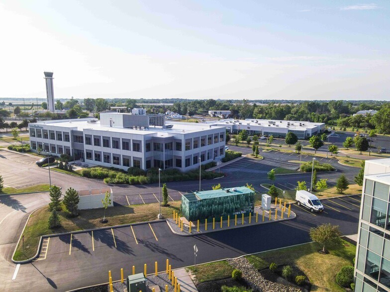 More Photos Of 600 Airborne Pky, Cheektowaga Unknown For Lease