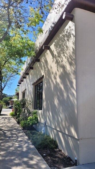 More Photos Of 1602 Spring St, Paso Robles Freestanding For Lease